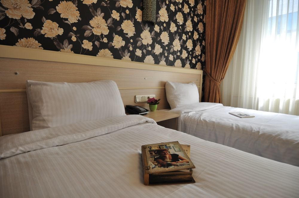 Mini hotel İzmir Buitenkant foto