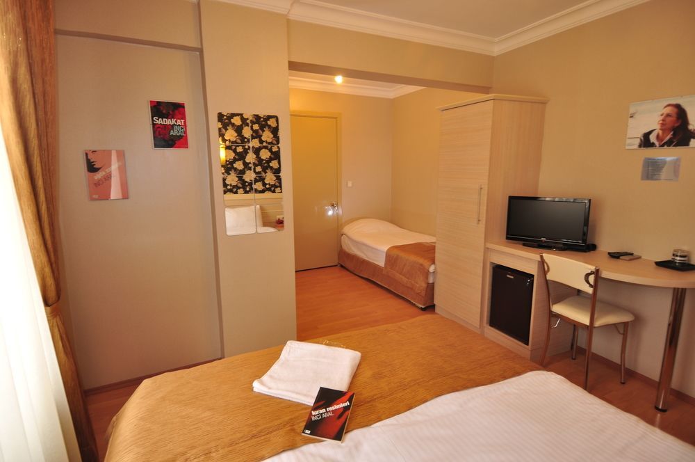 Mini hotel İzmir Buitenkant foto