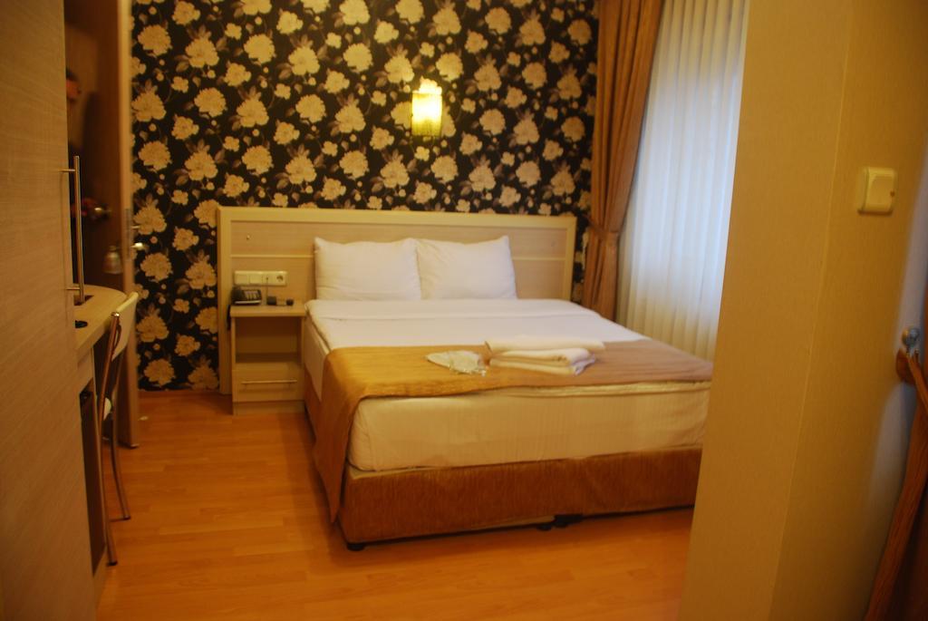 Mini hotel İzmir Buitenkant foto